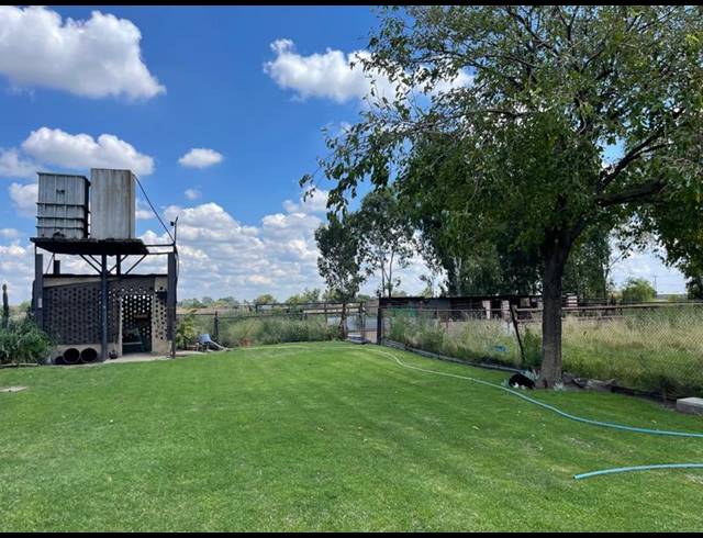 FARM FOR SALE IN VAALVIEW